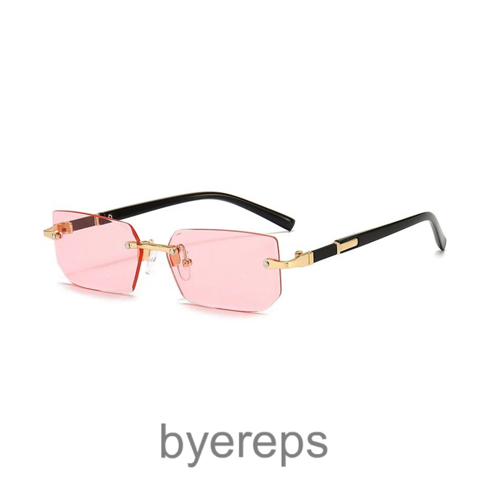 Unbranded Aviator SunGlasses — photo 3 of 4
