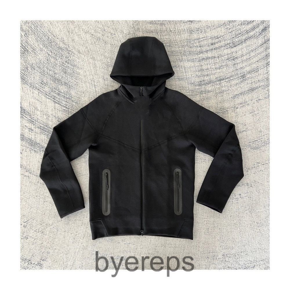 Baggy Nike Tech — photo 2 of 4