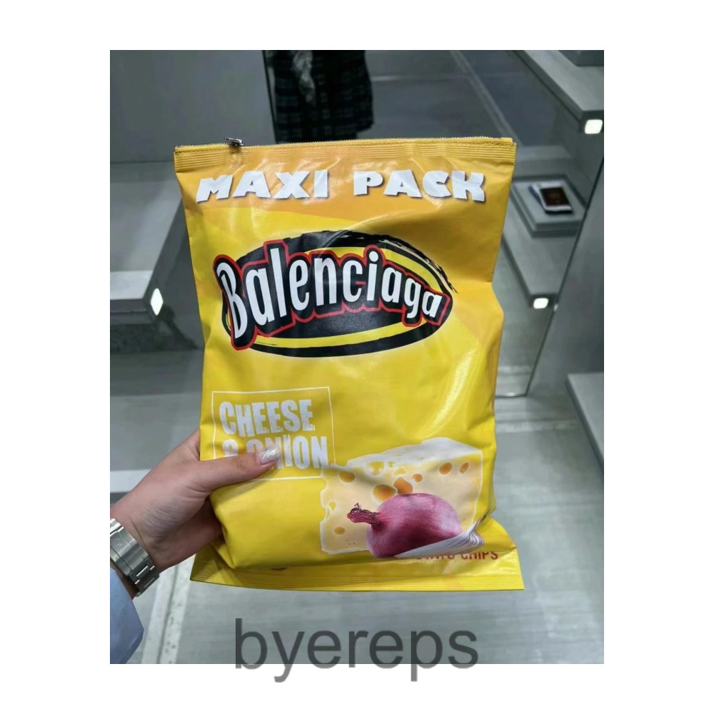Unbranded Balenci Chips Bag — photo 2 of 4