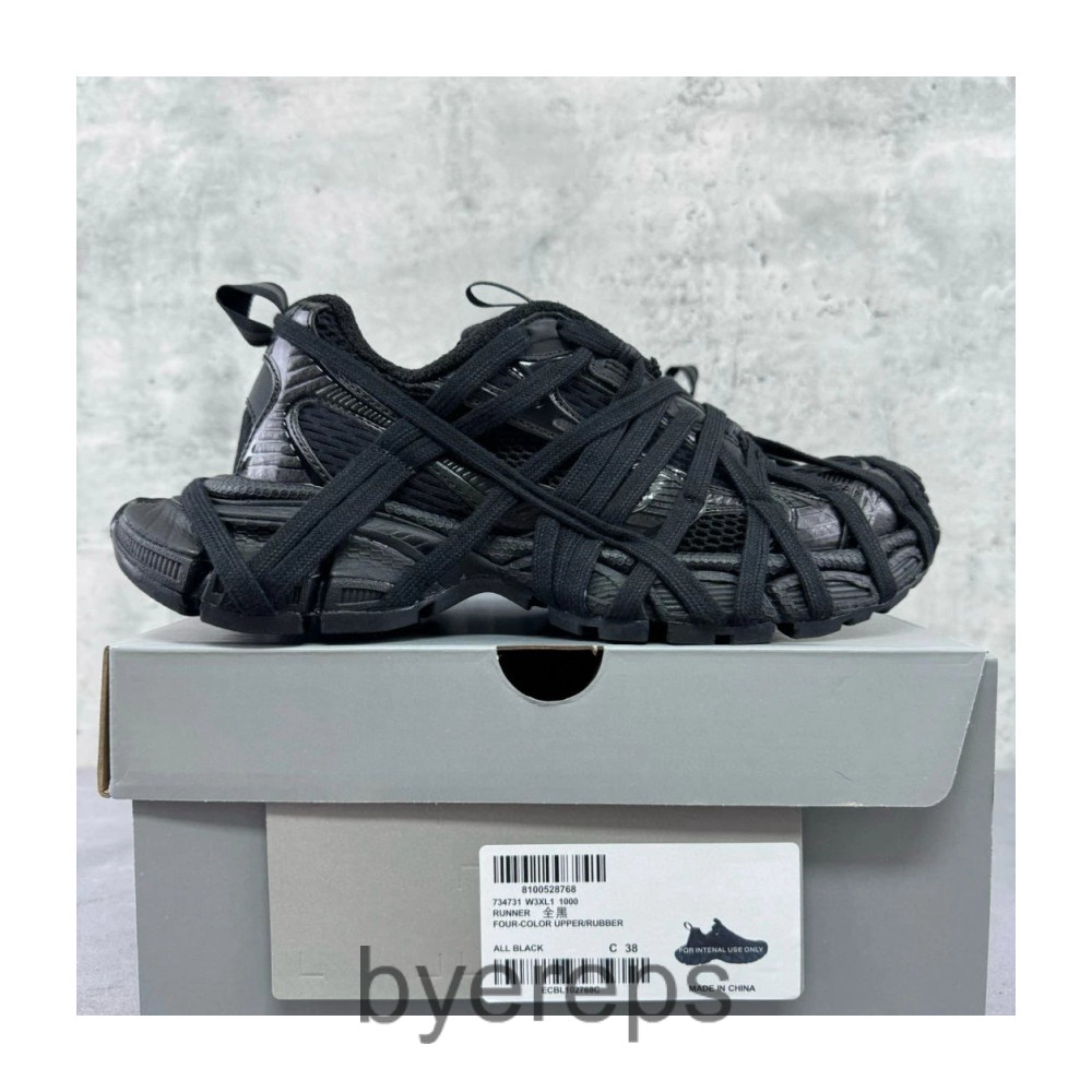 Balenciaga 3XL Extreme Lace — photo 3 of 4