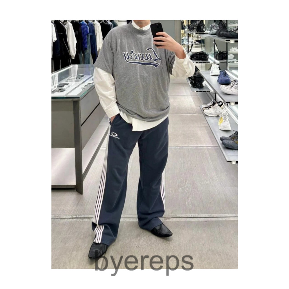 Balenciaga 5-stripe Sweatpants — photo 4 of 4