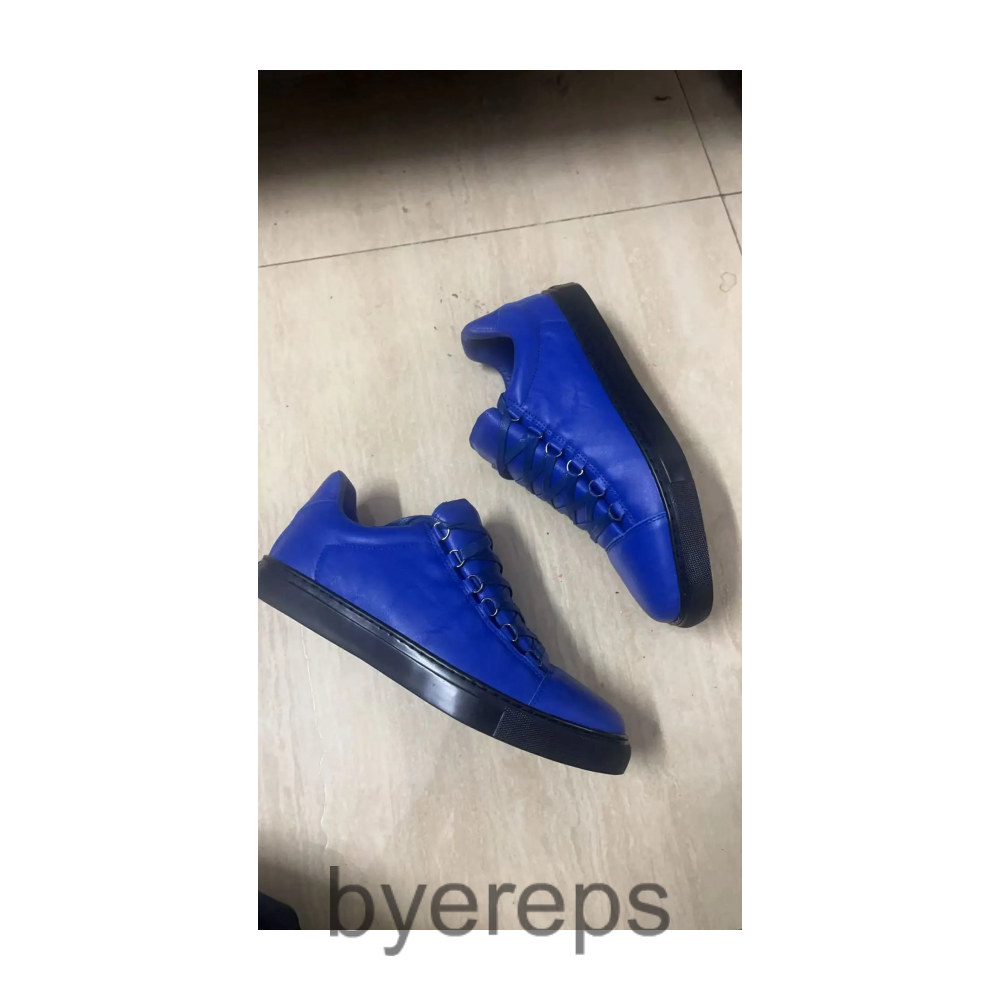 Balenciaga Arenas Low — photo 2 of 4