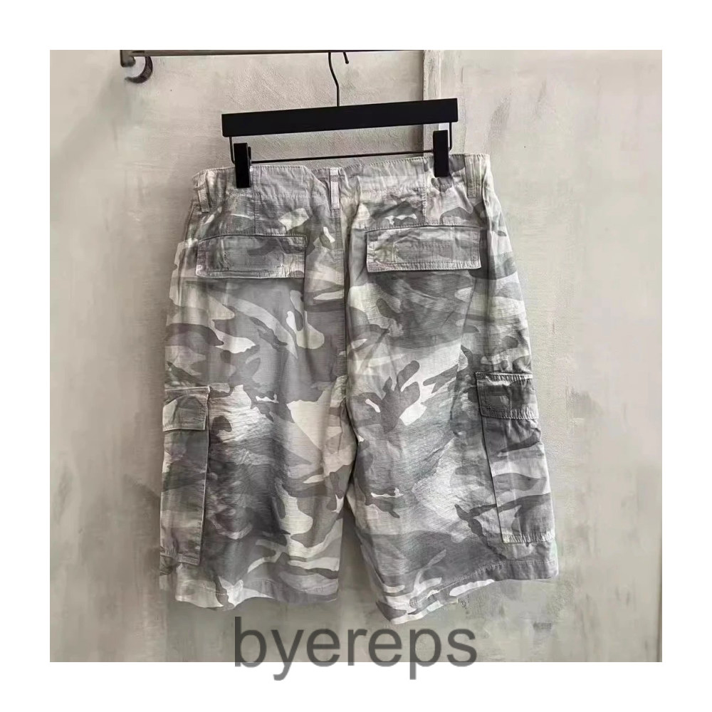 Balenciaga Camo Shorts — photo 2 of 4
