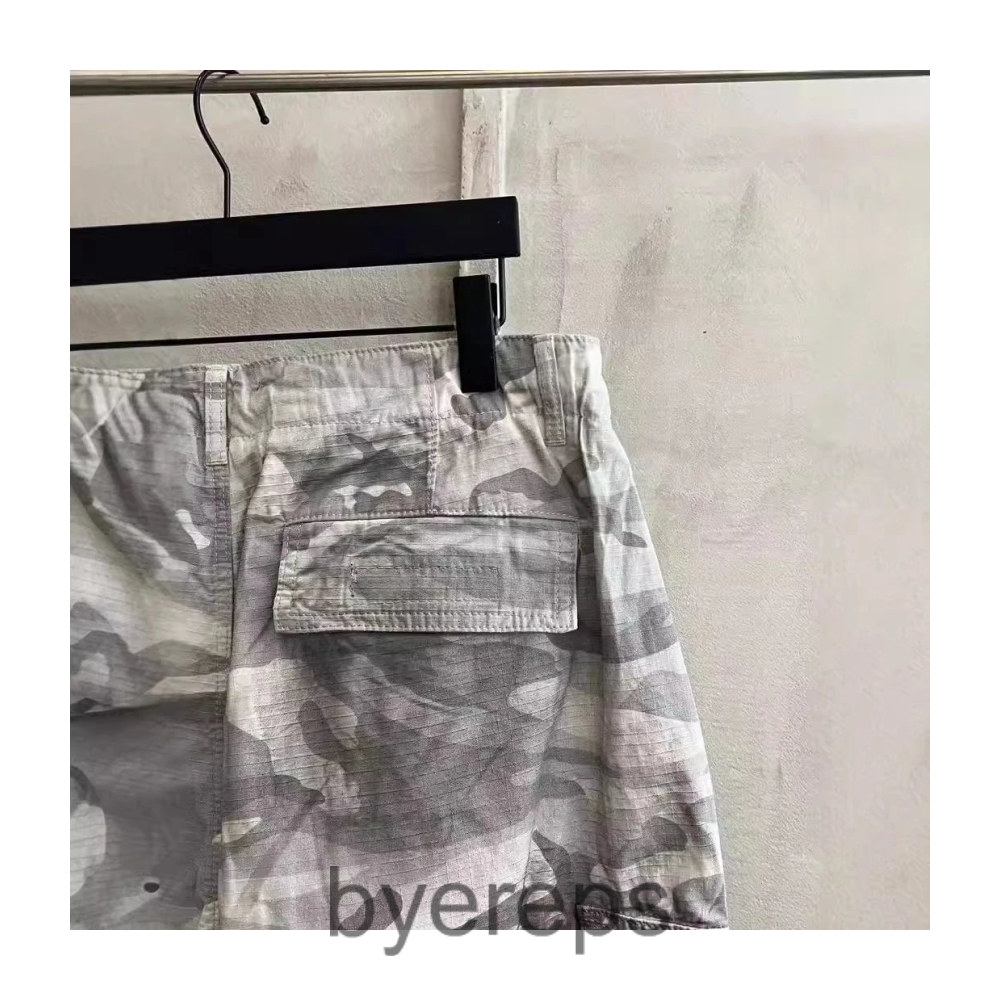 Balenciaga Camo Shorts — photo 4 of 4