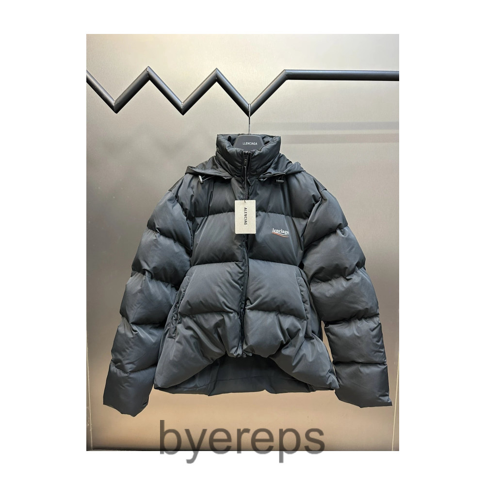 Balenciaga Campaign Puffer — photo 3 of 4