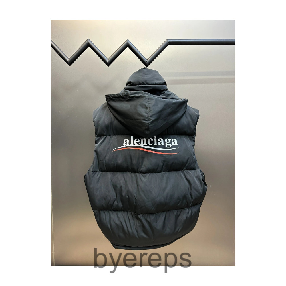 Balenciaga Campaign Puffer Vest — photo 4 of 4