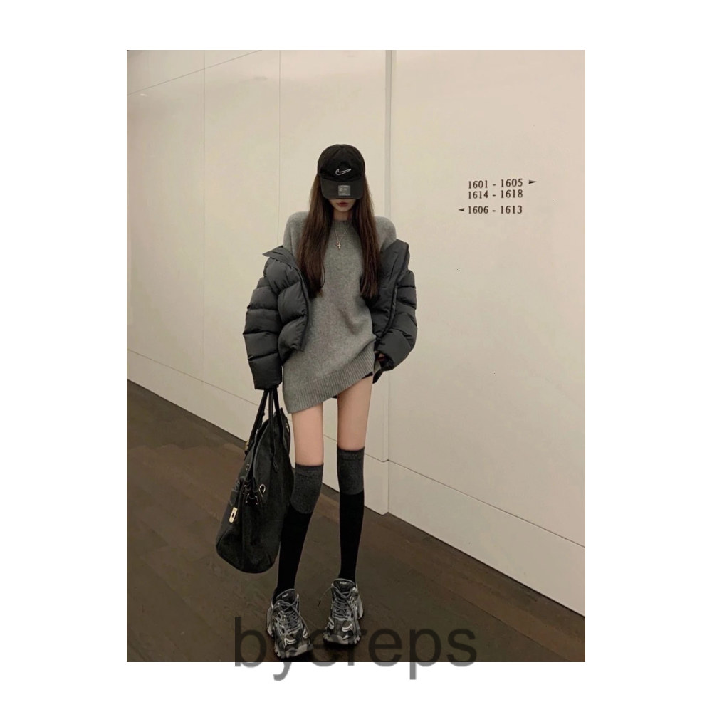 Balenciaga Cropped Puffer — photo 3 of 4