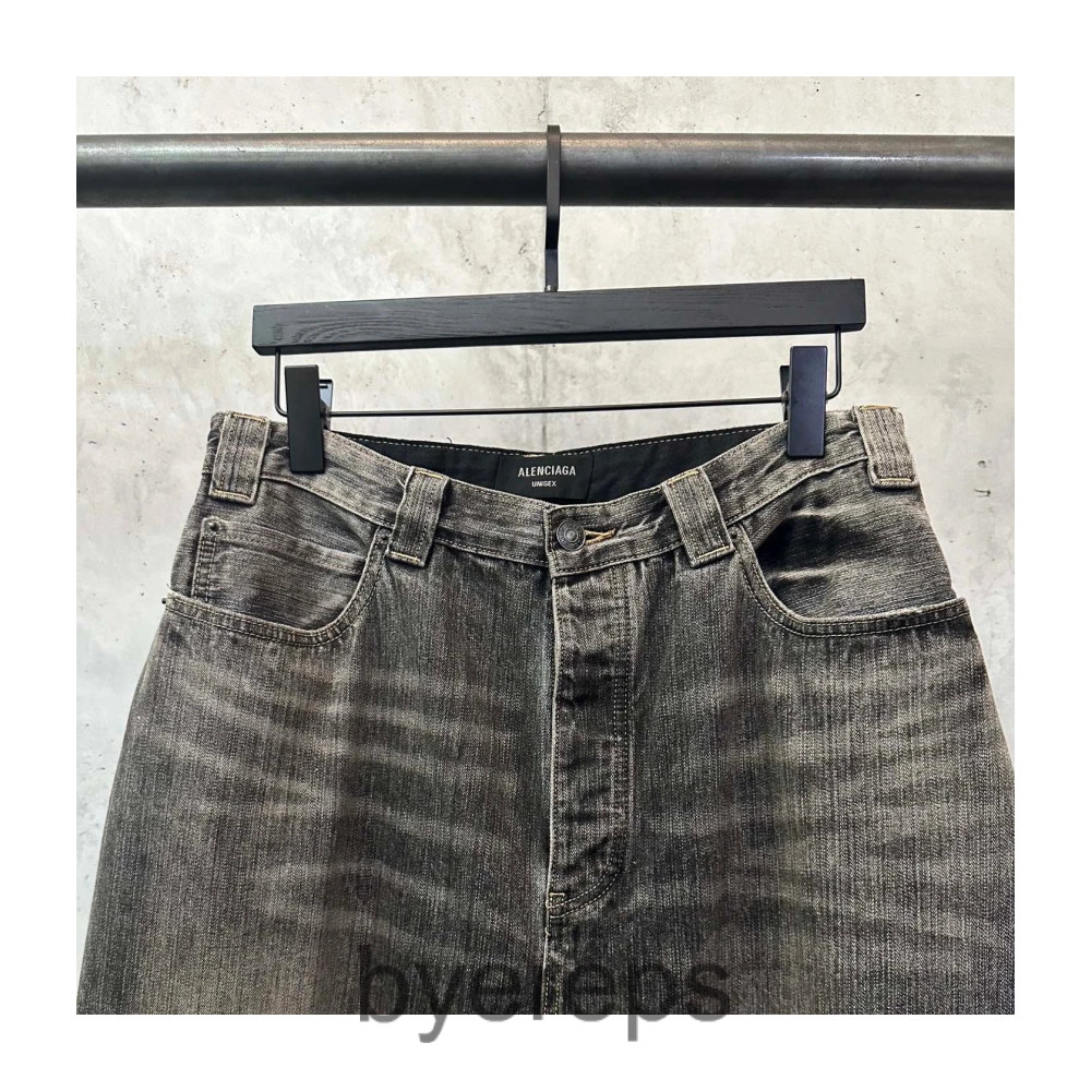Balenciaga Cut Distressed Jeans (Grey) — photo 3 of 4