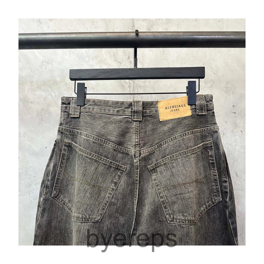 Balenciaga Cut Distressed Jeans (Grey) — photo 4 of 4