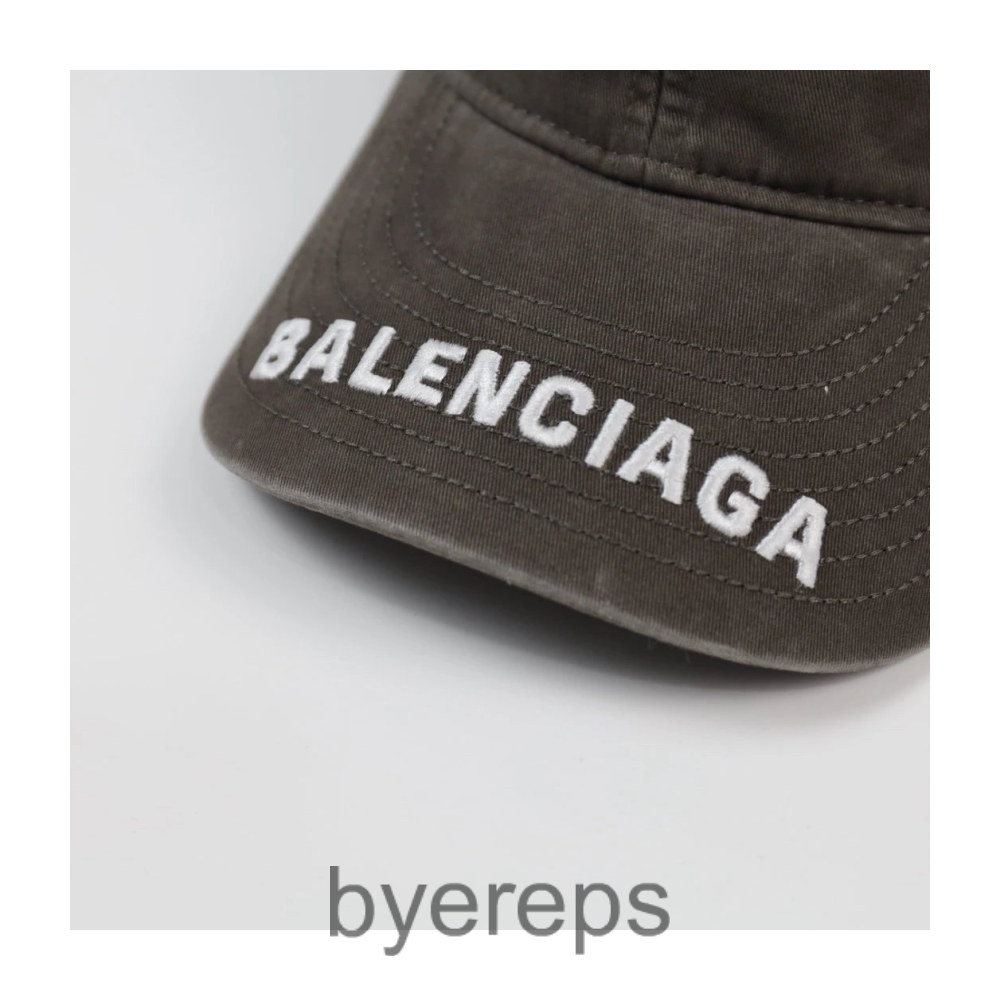 Balenciaga Distressed Cap — photo 2 of 4