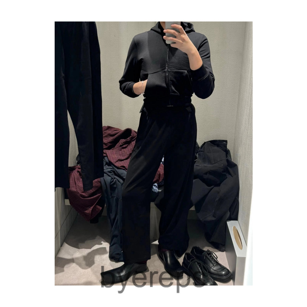 Balenciaga Fitted Zip — photo 2 of 4