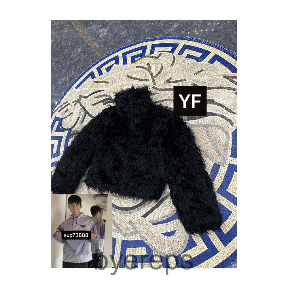 Balenciaga fur jacket — photo 3 of 4
