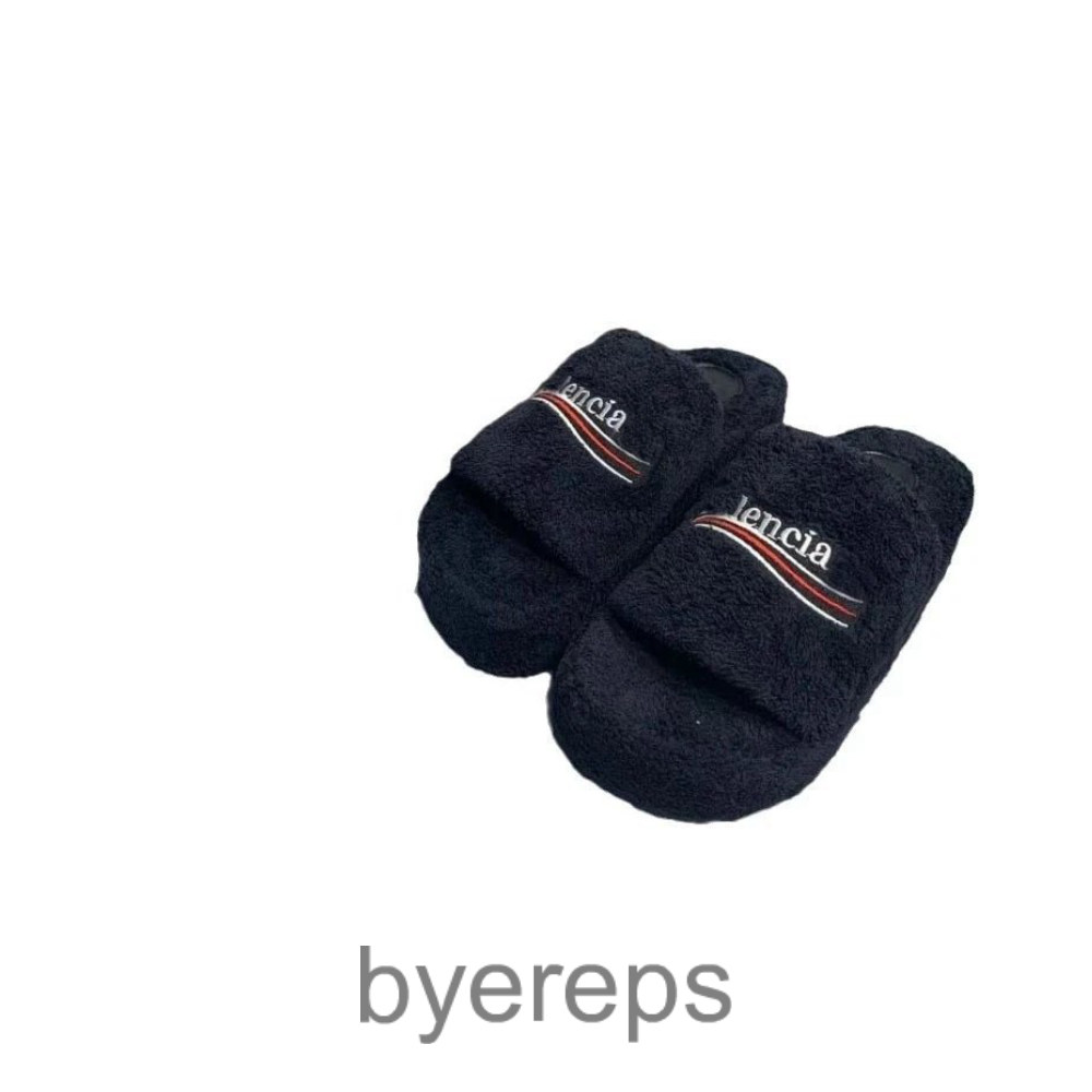 Balenciaga fur slides [ Has more colors ] — photo 3 of 4