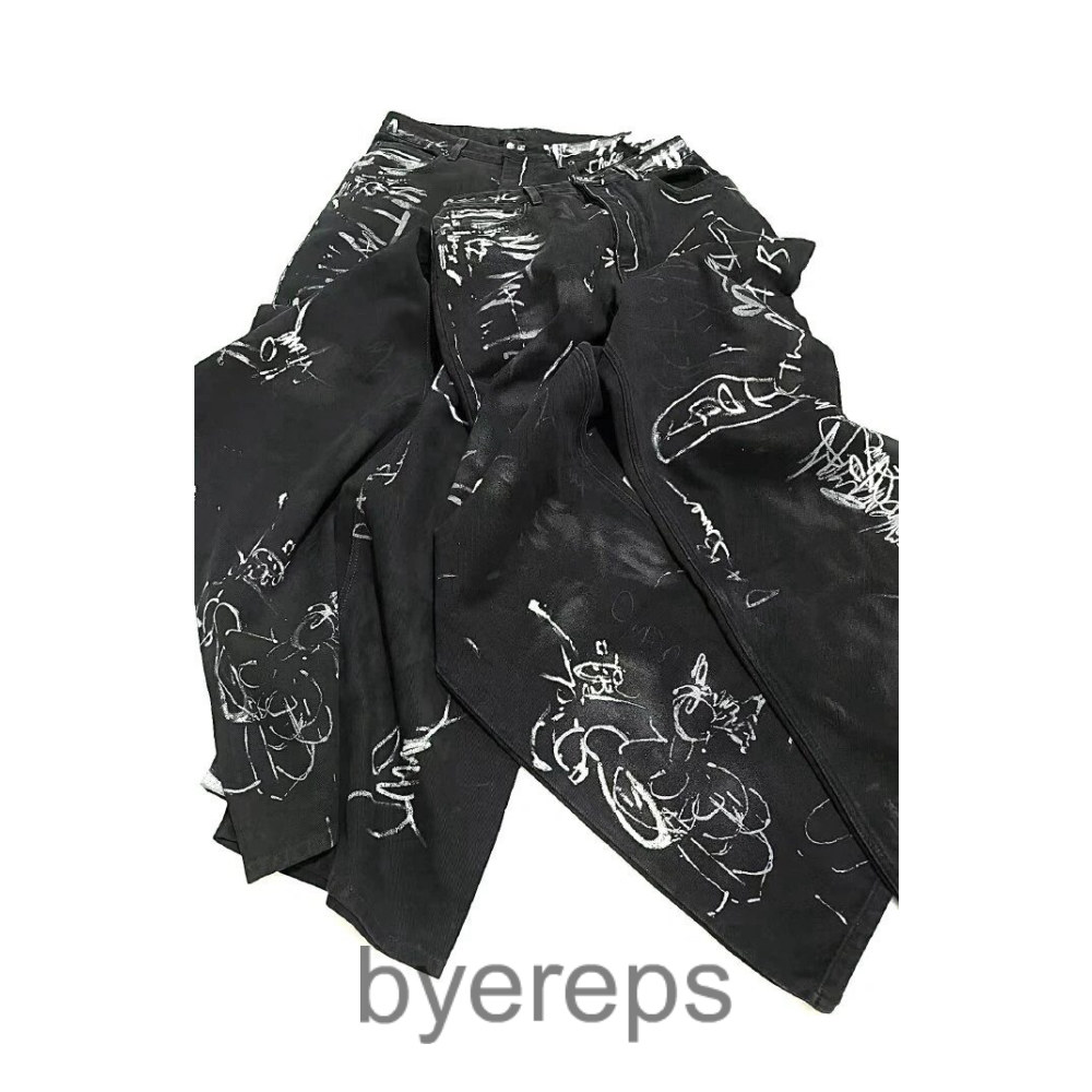 Balenciaga Graffiti Denim — photo 3 of 4