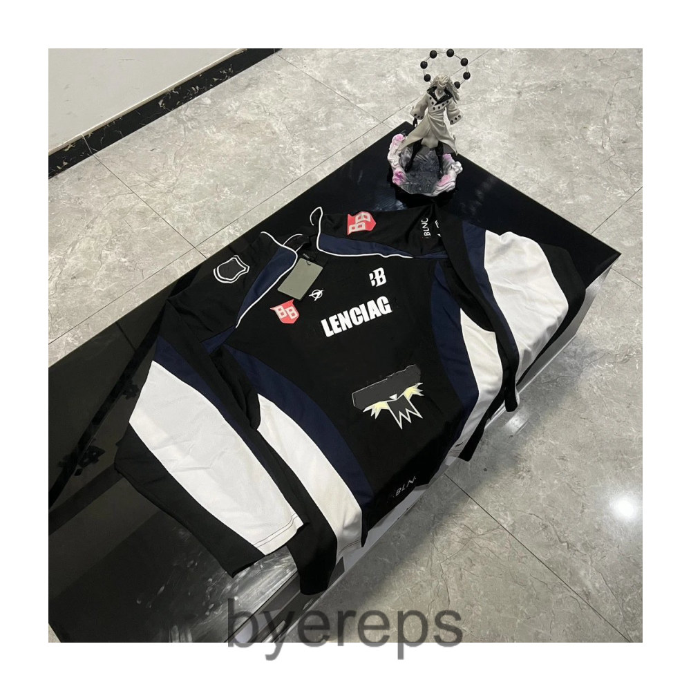 Balenciaga Hockey Longsleeve — photo 2 of 4