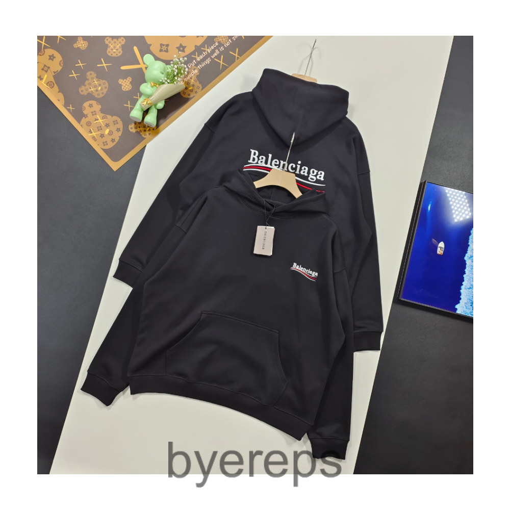 Balenciaga Hoodie — photo 4 of 4