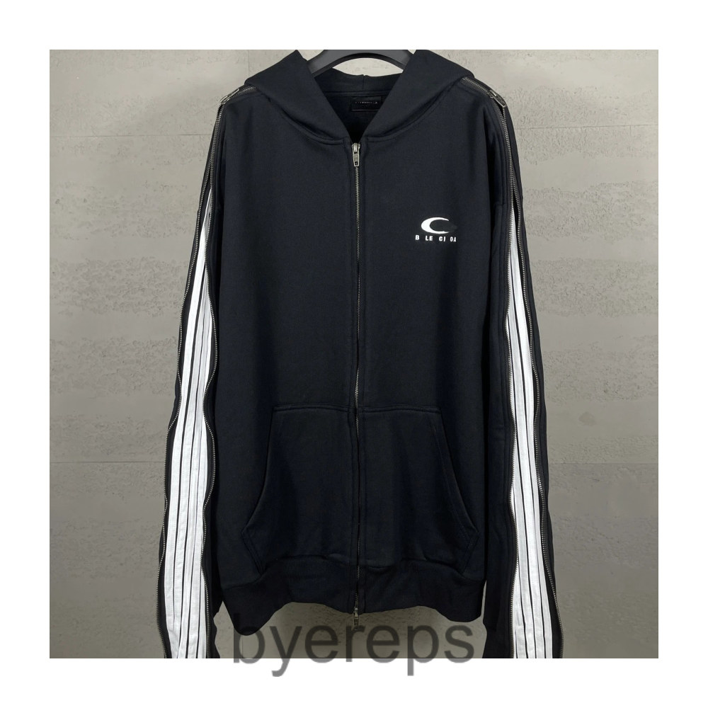 Balenciaga Hoodie — photo 2 of 4