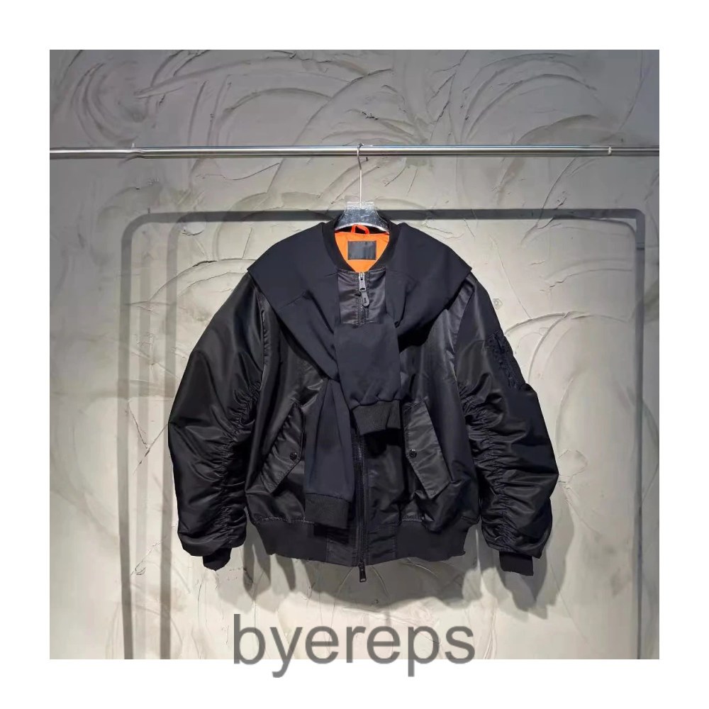 Balenciaga Icgnocnito Bomber (budget)