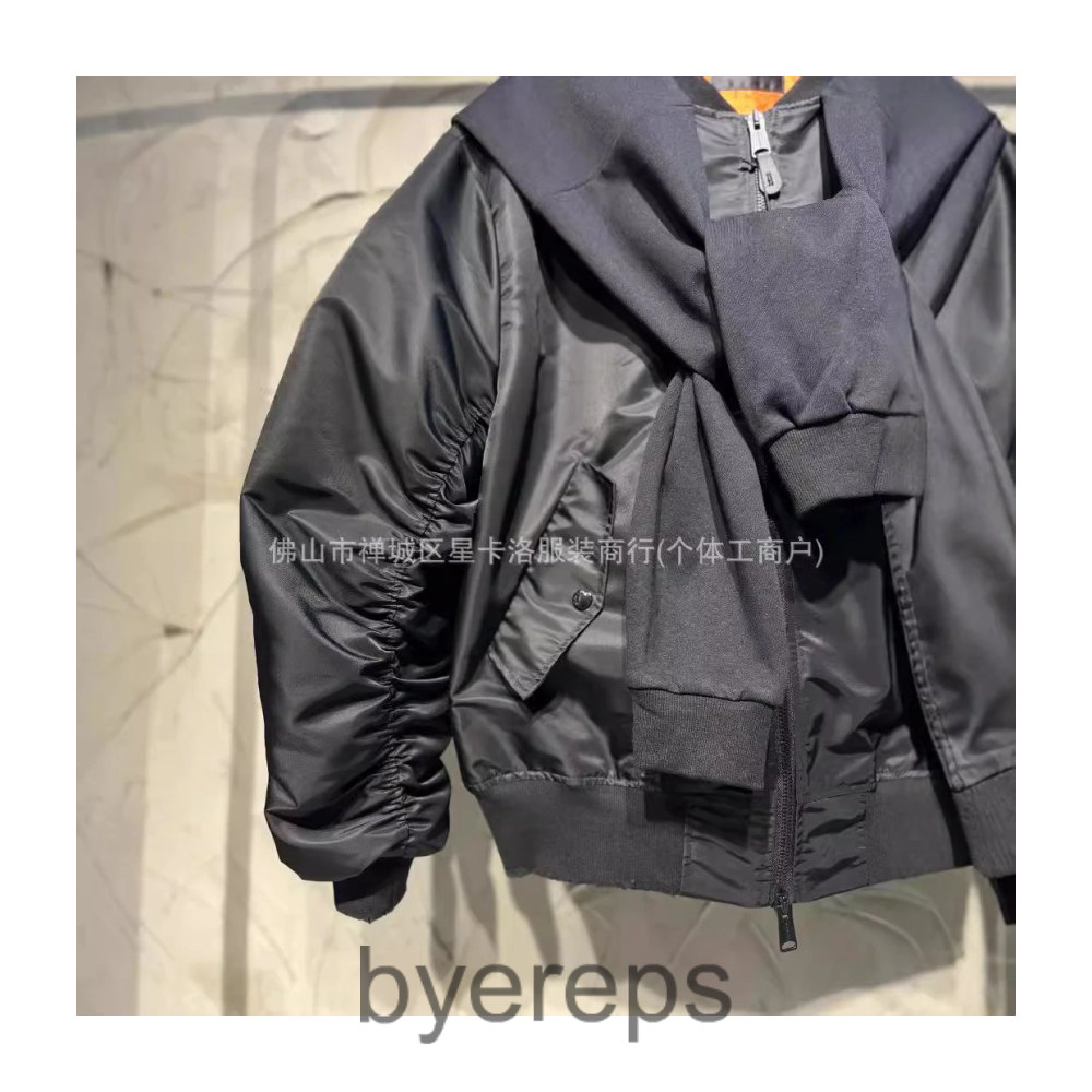 Balenciaga Icgnocnito Bomber (budget) — photo 2 of 4