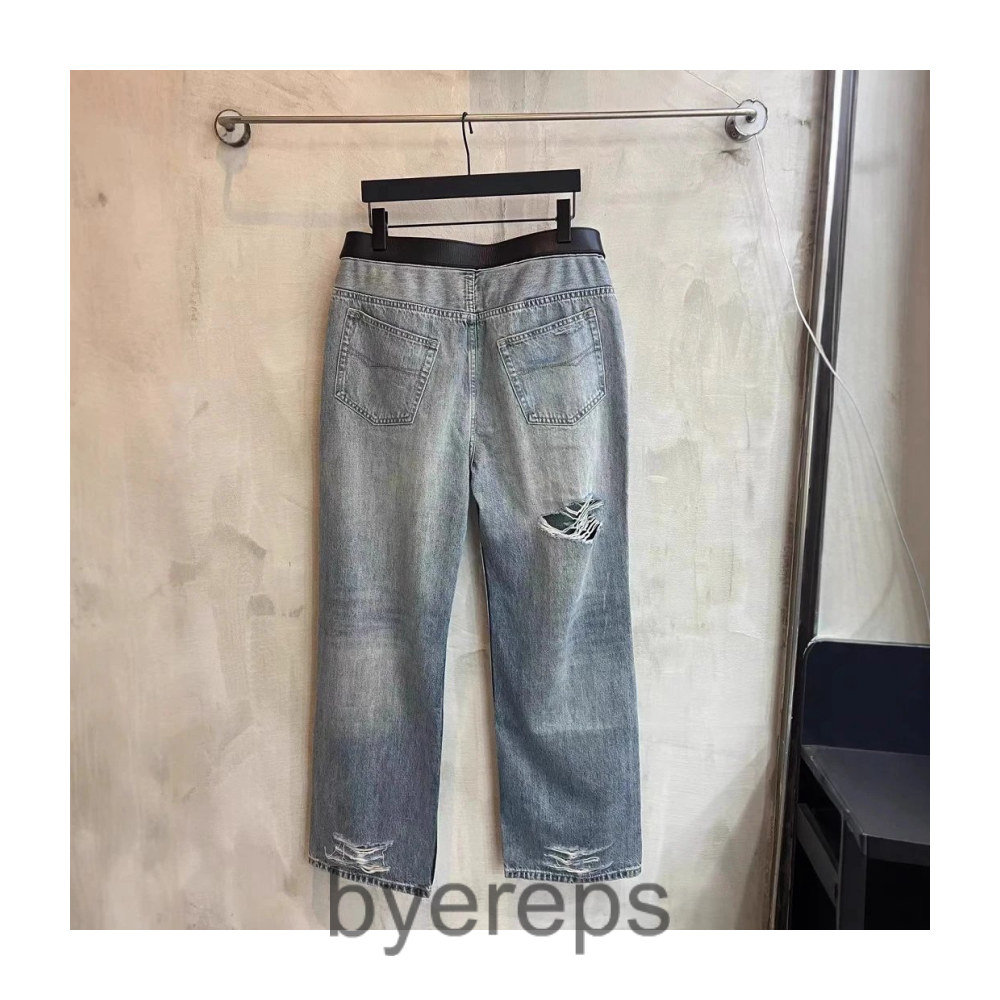 Balenciaga Jeans With A Belt — photo 2 of 4
