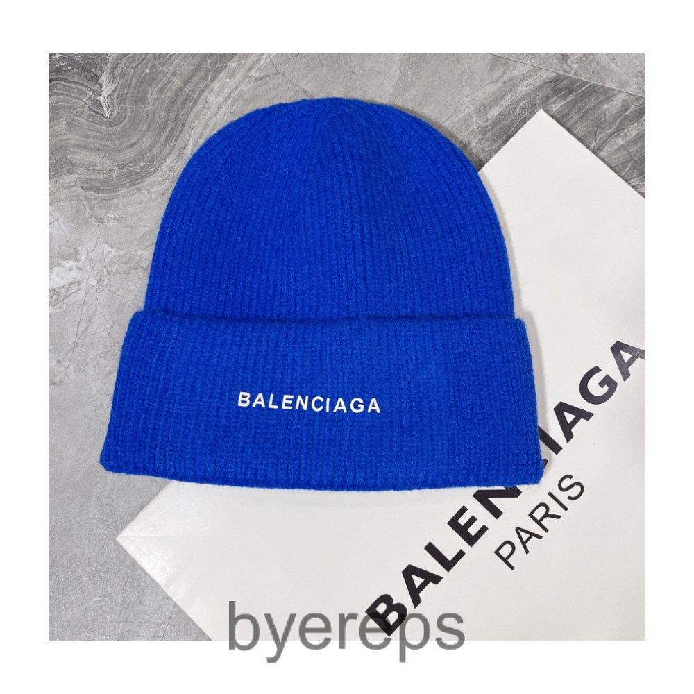 Balenciaga Knitted Hat — photo 4 of 4