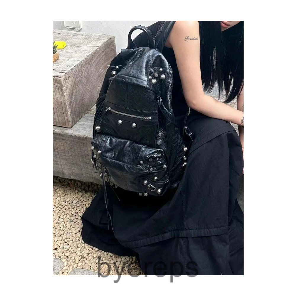 Balenciaga Le Cagole Backpack — photo 2 of 4