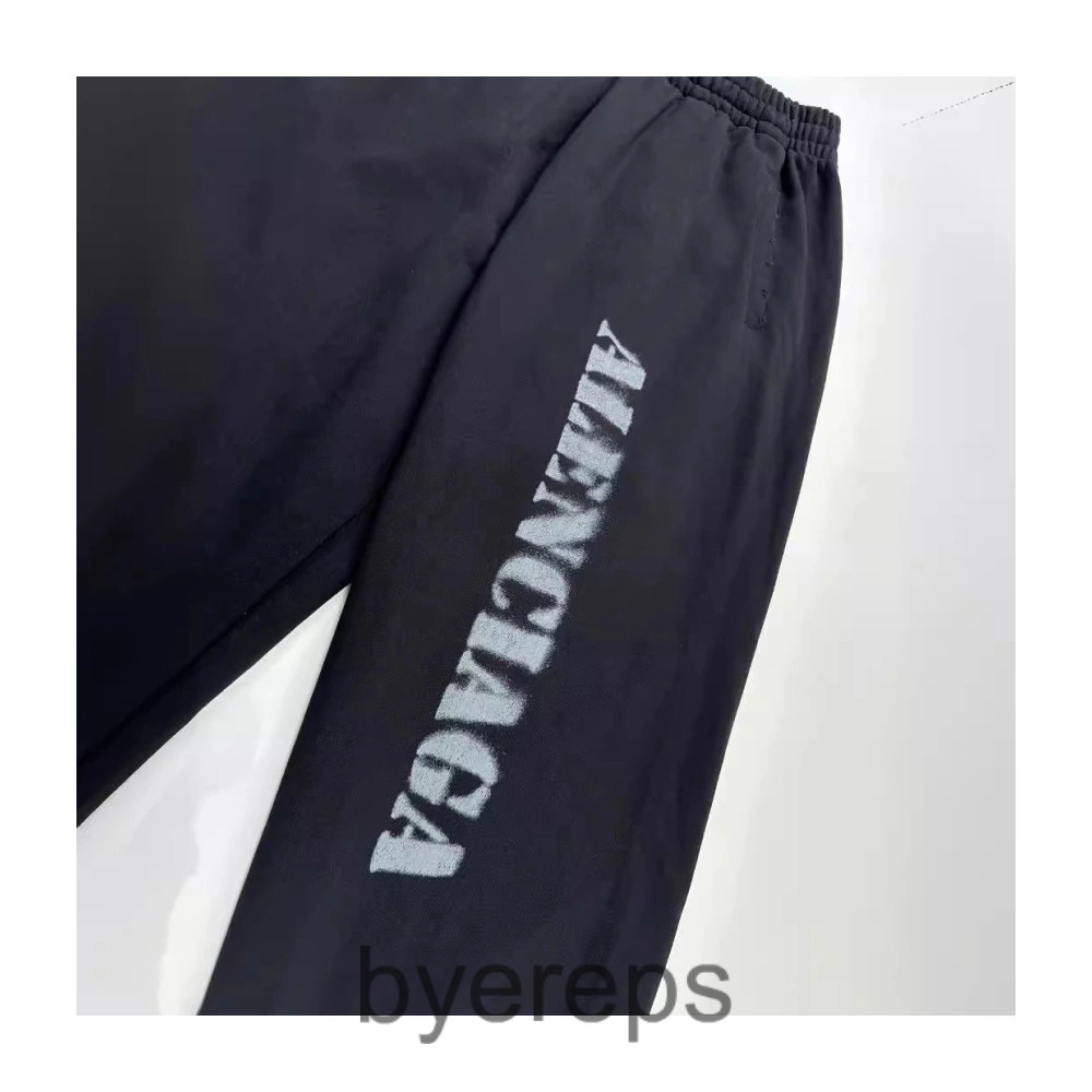Balenciaga Logo Sweats — photo 4 of 4