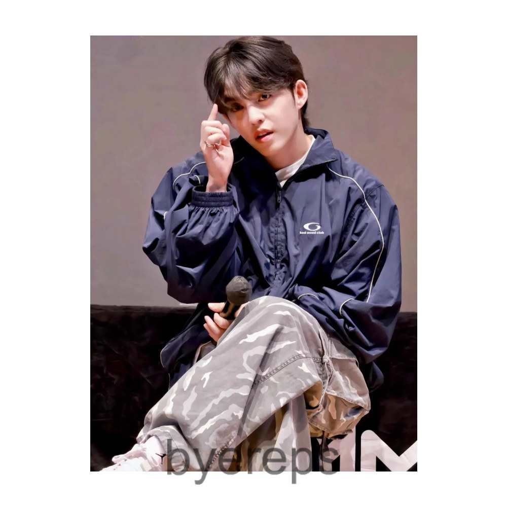 Balenciaga Loop Logo Track Jacket — photo 4 of 4