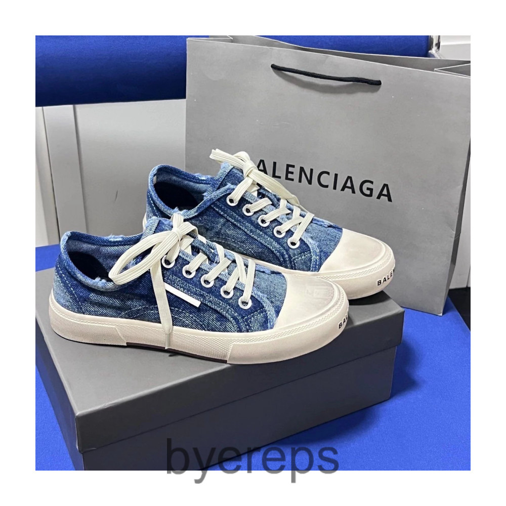 Balenciaga Paris Low — photo 2 of 4