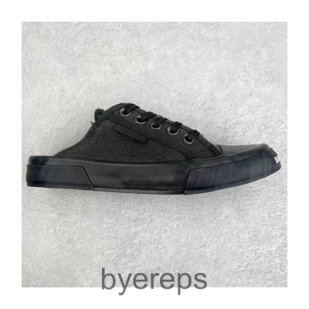 Balenciaga Paris Sneaker — photo 4 of 4