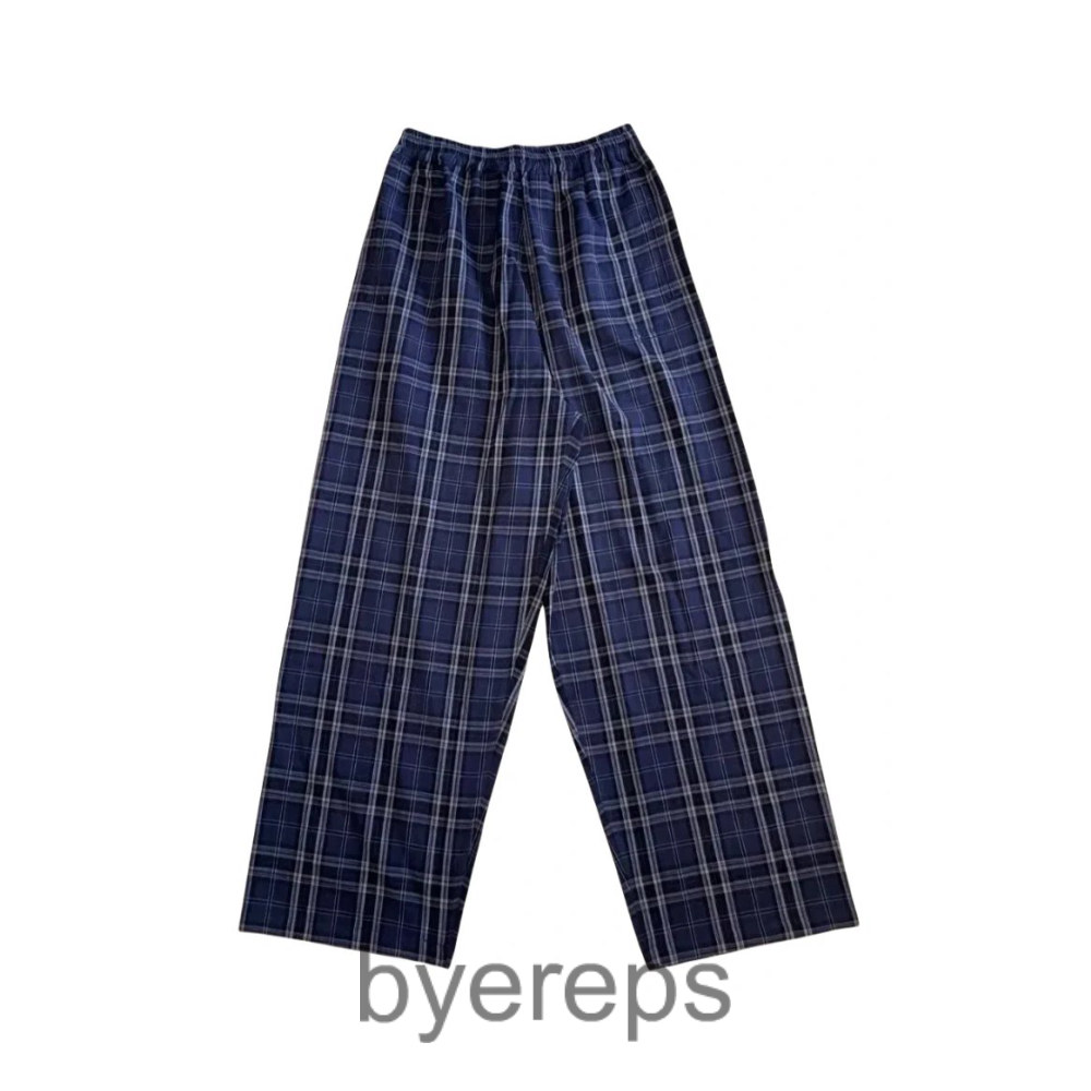 Balenciaga Pyjamas — photo 4 of 4
