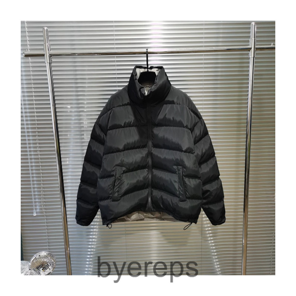 Balenciaga Raversible Puffer Jacket — photo 4 of 4