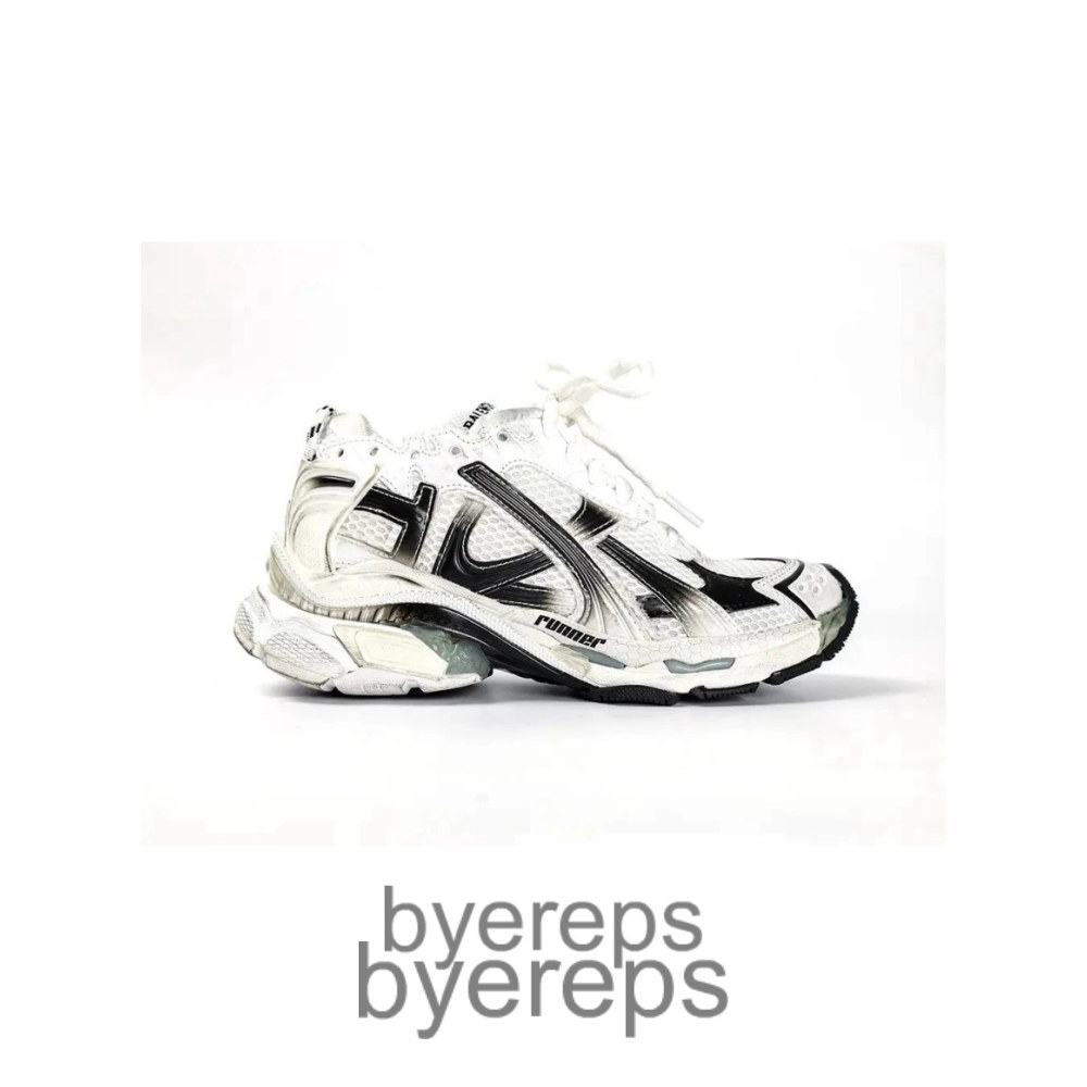 Balenciaga Runner Gradient Sneakers White Black
