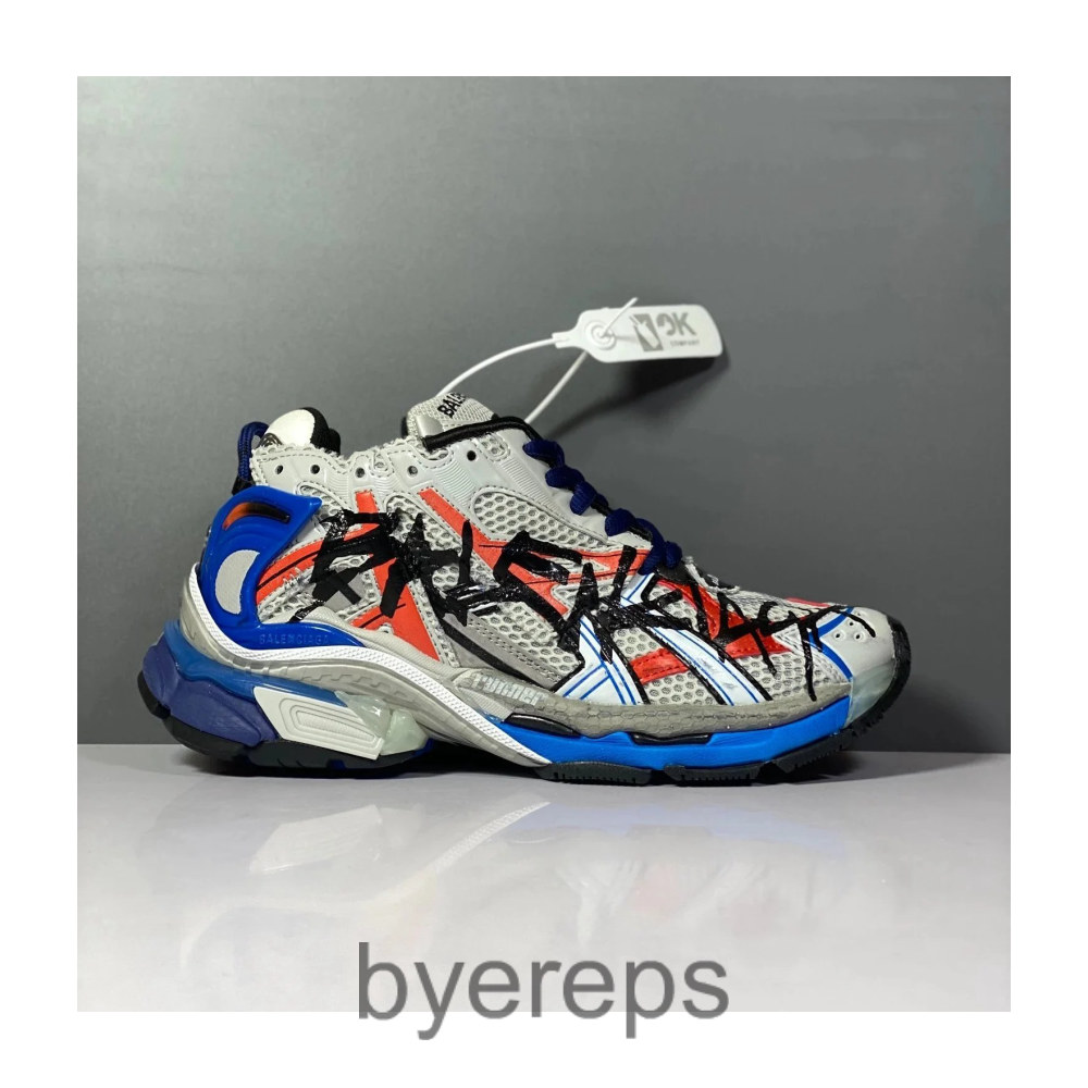 Balenciaga Runner Graffiti White Black — photo 4 of 4