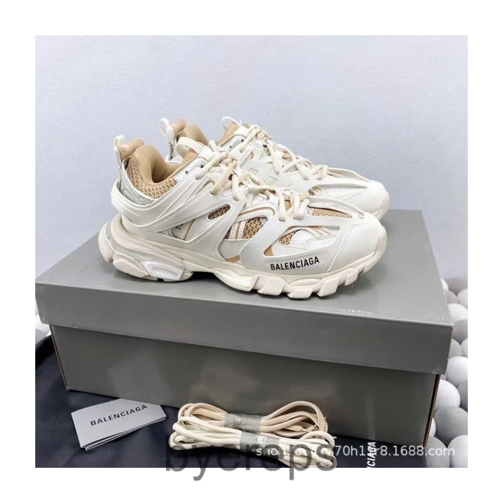 Balenciaga Runner LED — photo 3 of 4