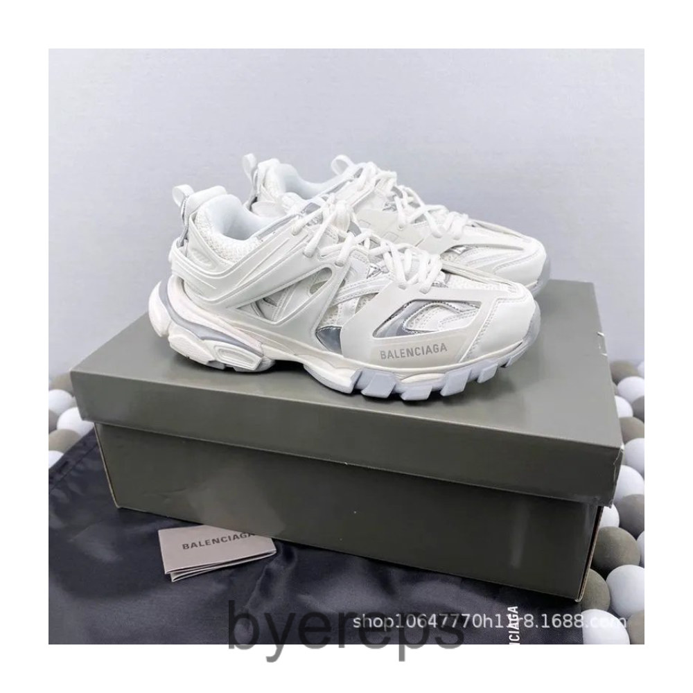 Balenciaga Runner LED — photo 4 of 4