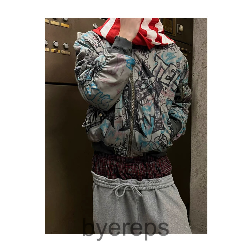 Balenciaga Sag Sweatpants — photo 2 of 4