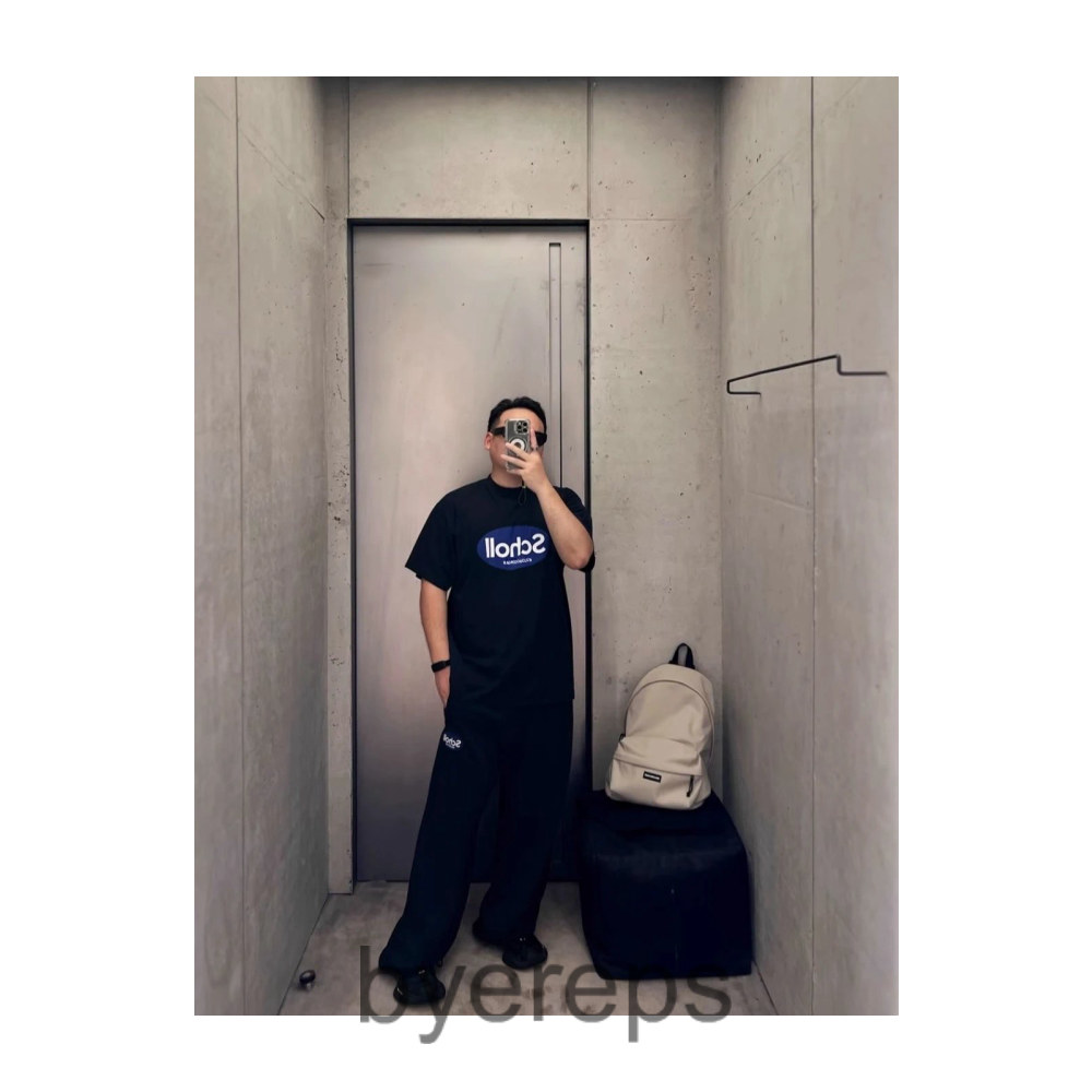 Balenciaga School Sweats — photo 2 of 4