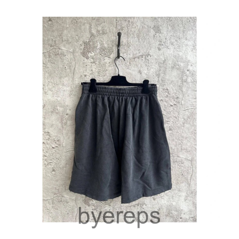 Balenciaga Shorts — photo 2 of 4