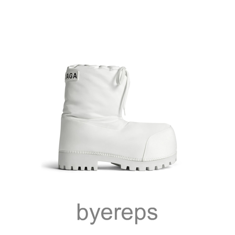 Balenciaga Skiwear Alaska Boots — photo 2 of 4