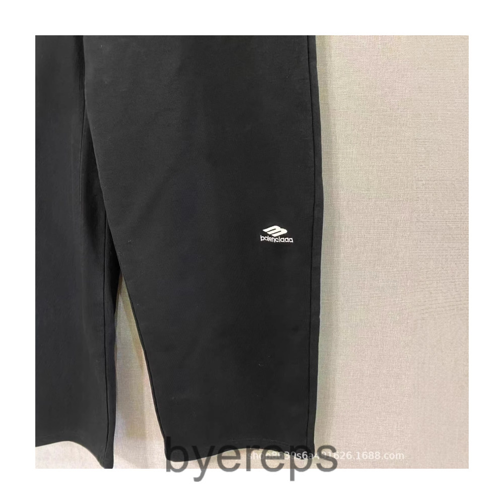 Balenciaga Skiwear Sweatpants — photo 3 of 4