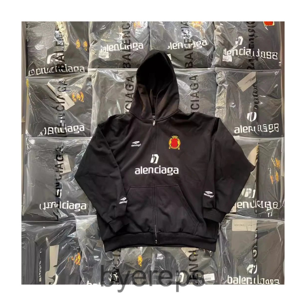 Balenciaga Soccer Zip Up — photo 2 of 4