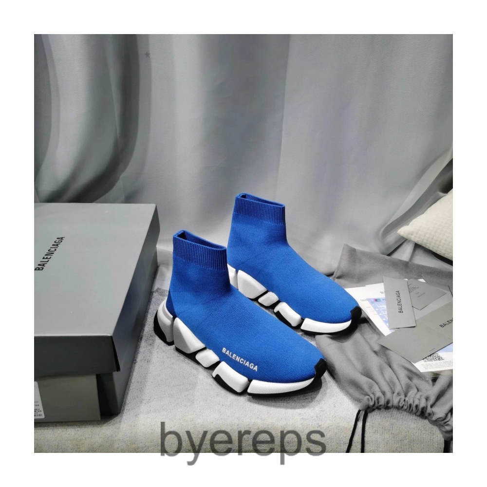 Balenciaga sock shoes — photo 4 of 4