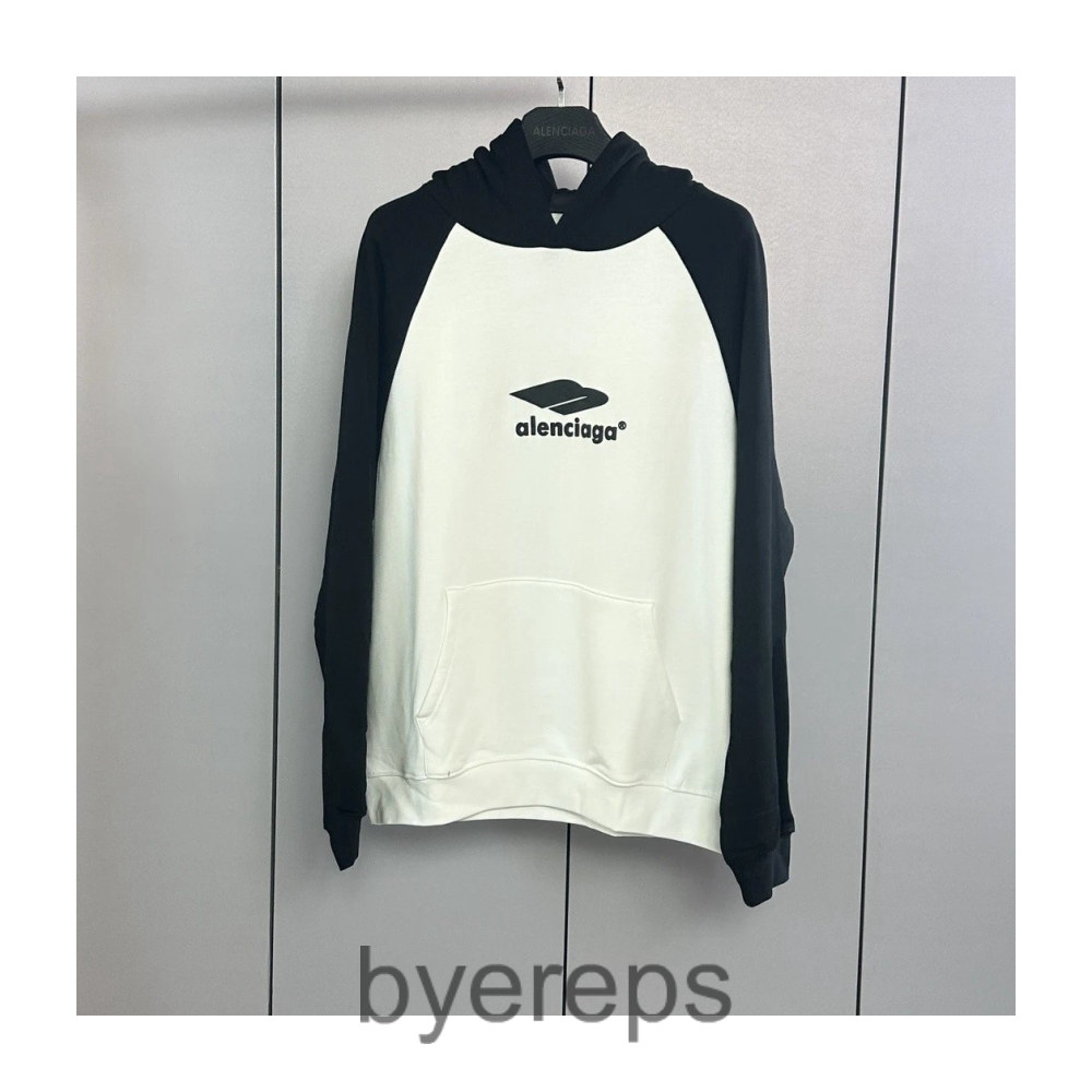 Balenciaga Sporty Hoodie — photo 2 of 4