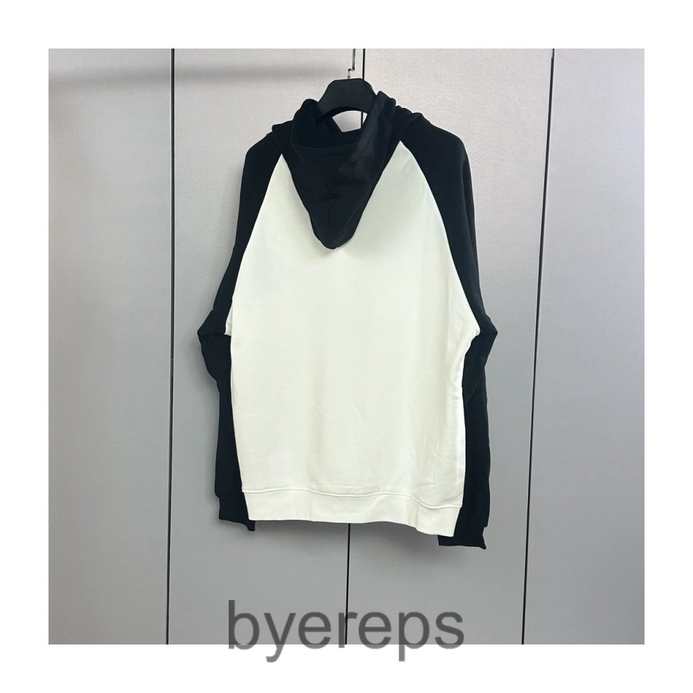Balenciaga Sporty Hoodie — photo 3 of 4