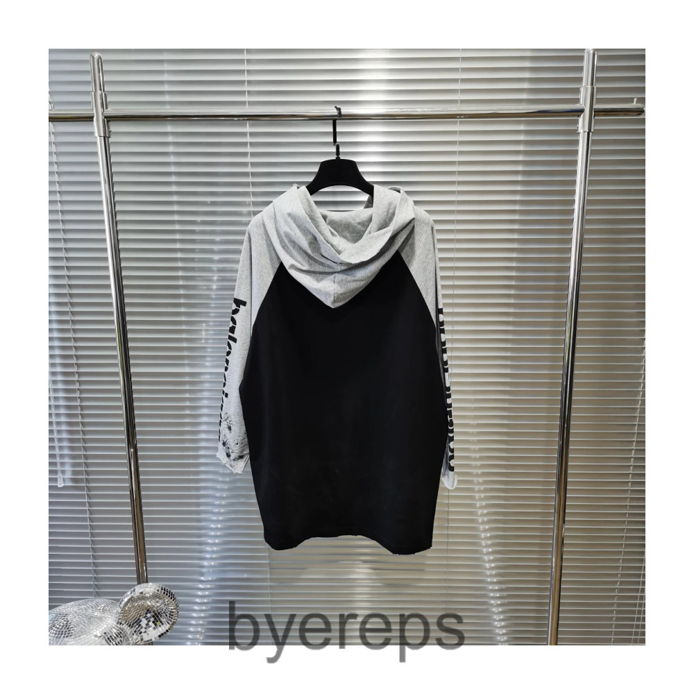 Balenciaga Sporty Hoodie — photo 3 of 4