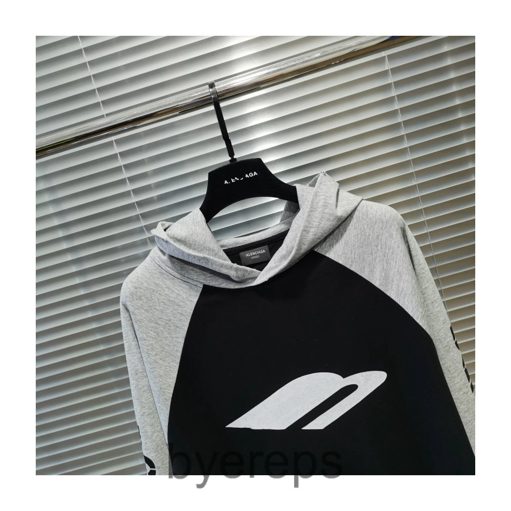 Balenciaga Sporty Hoodie — photo 4 of 4