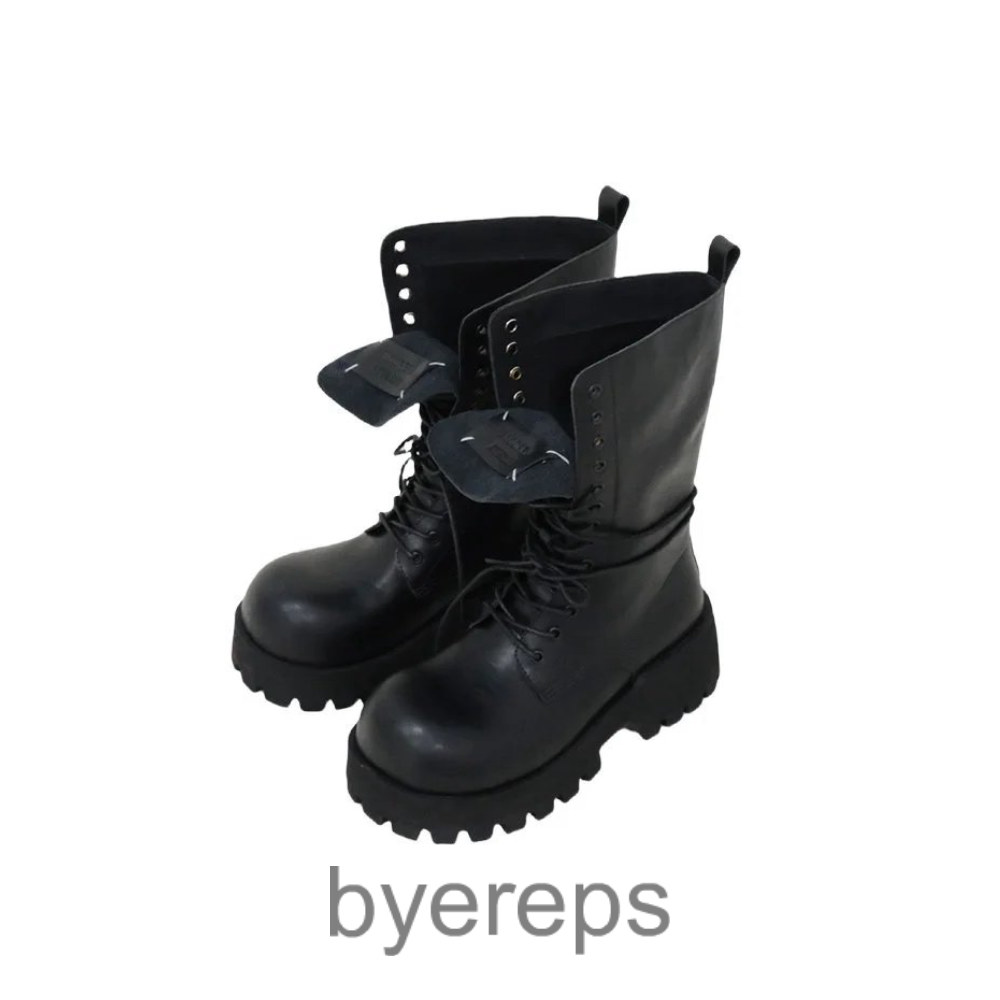 Balenciaga stomper boots — photo 2 of 4