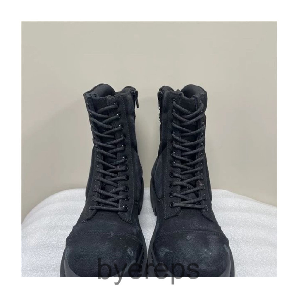 Balenciaga Strike Boot — photo 4 of 4