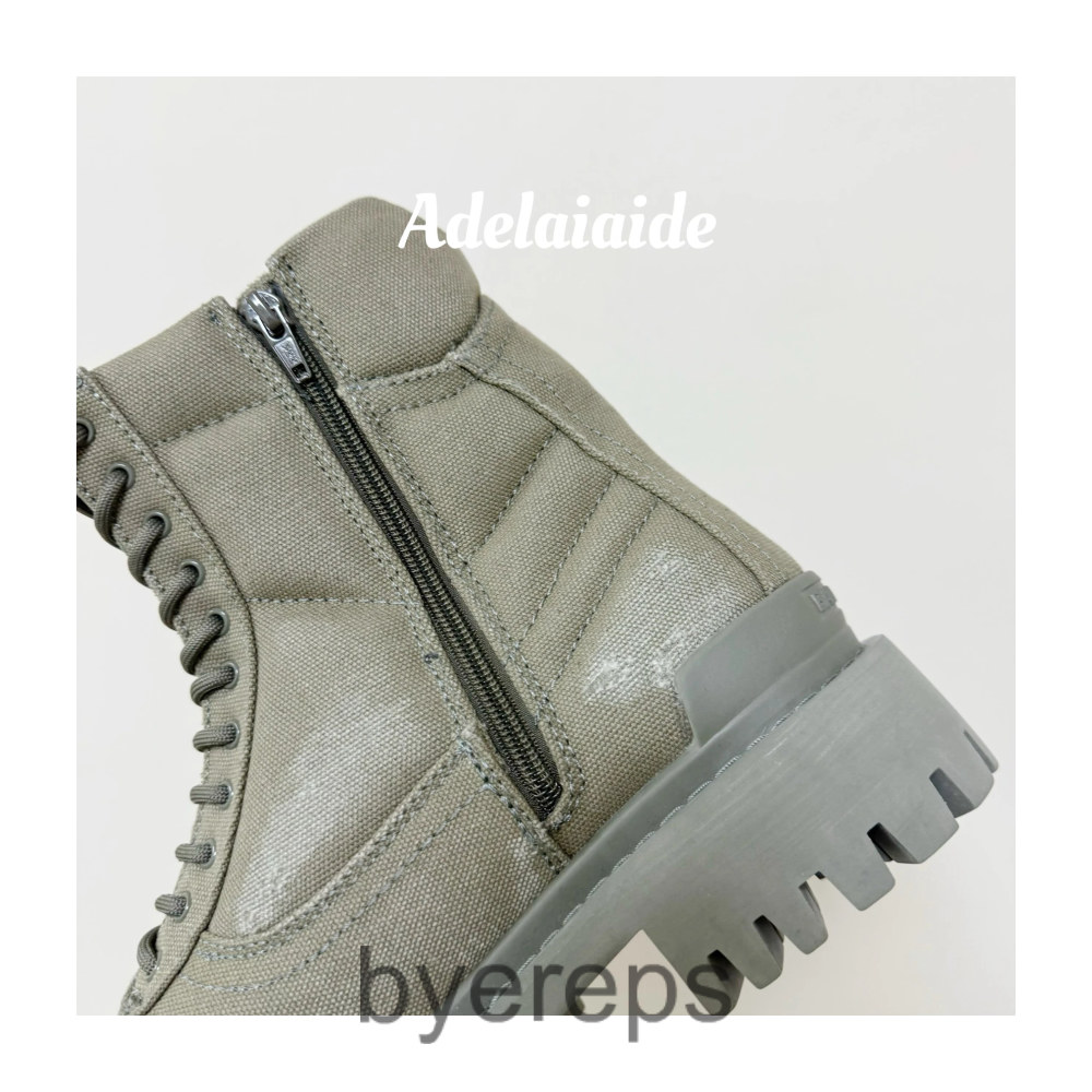 Balenciaga Strike Boots — photo 3 of 4